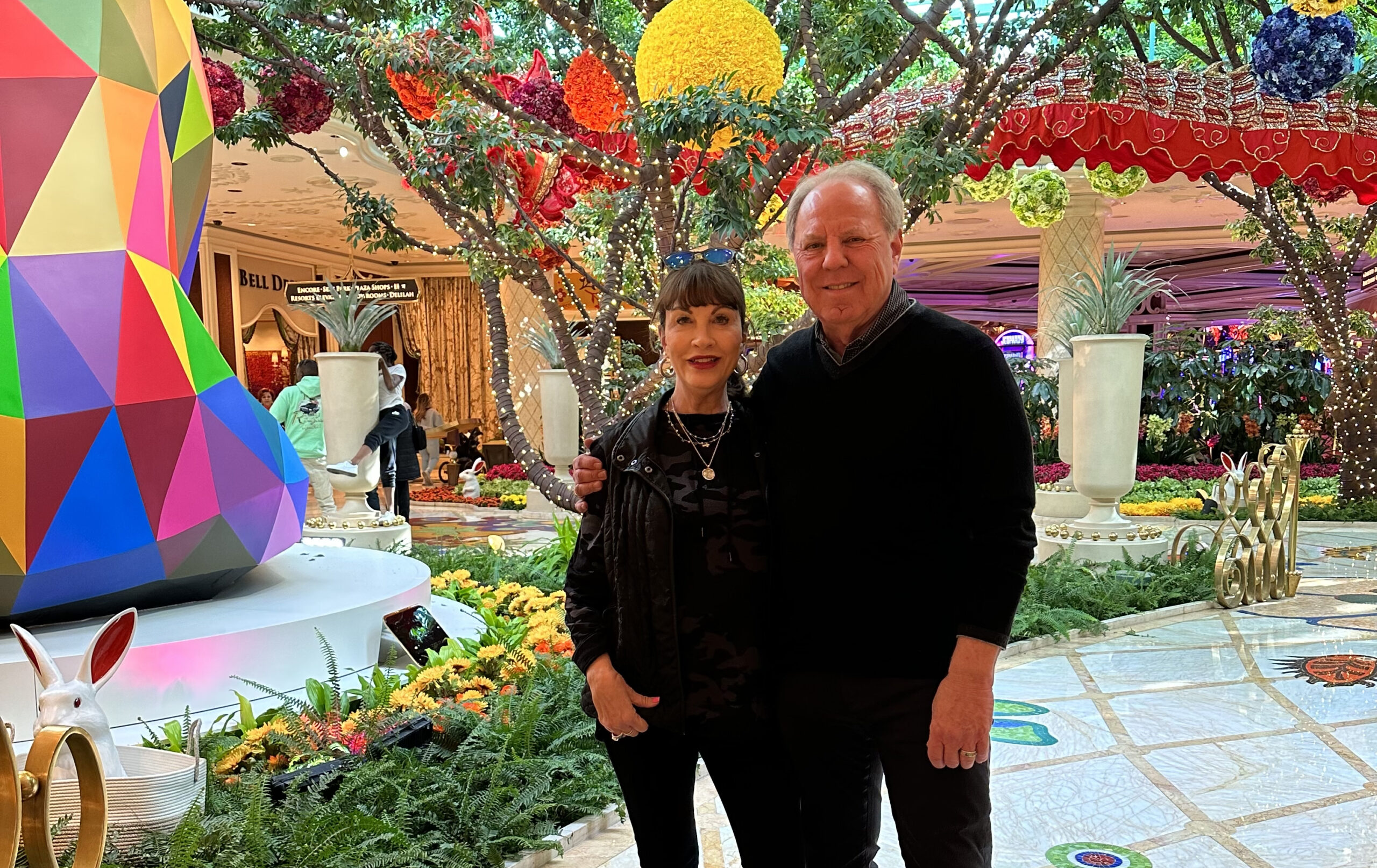 Dr. Bill and Tisa Murphy in the stunning lobby of the Wynn Hotel Las Vegas Dr. Bill and Tisa Murphy in the stunning lobby of the Wynn Hotel Las Vegas